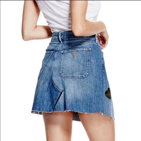 NEW GUESS Patched Denim Skirt 25 - Picture 4 of 16